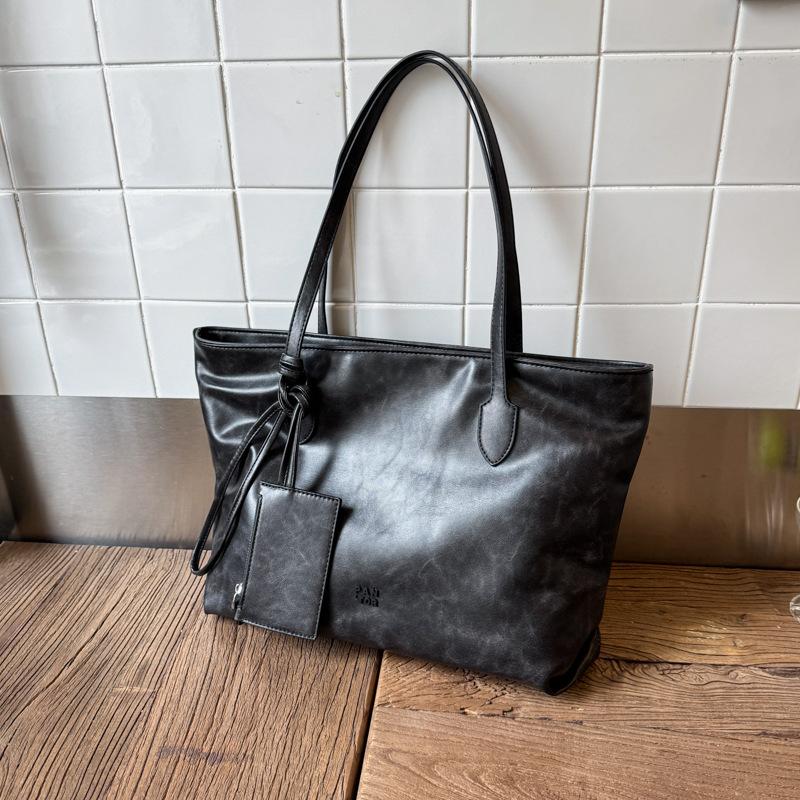 

Модный тренд повседневная простая большая вместительная сумка-тоут лето новая женская сумка через плечо чёрный