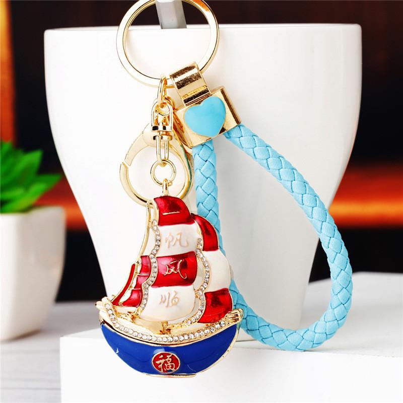 Creative And Cute Sailboat Keychain With Lucky Charms For Women Perfect Gift For Friends