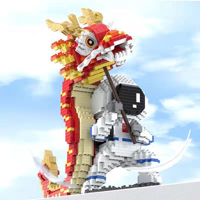 Trend Lighted Rainbow Unicorn Building Blocks Space Astronaut Assembled Toys for Adults Boys Girls Spaceman Gift Building Blocks