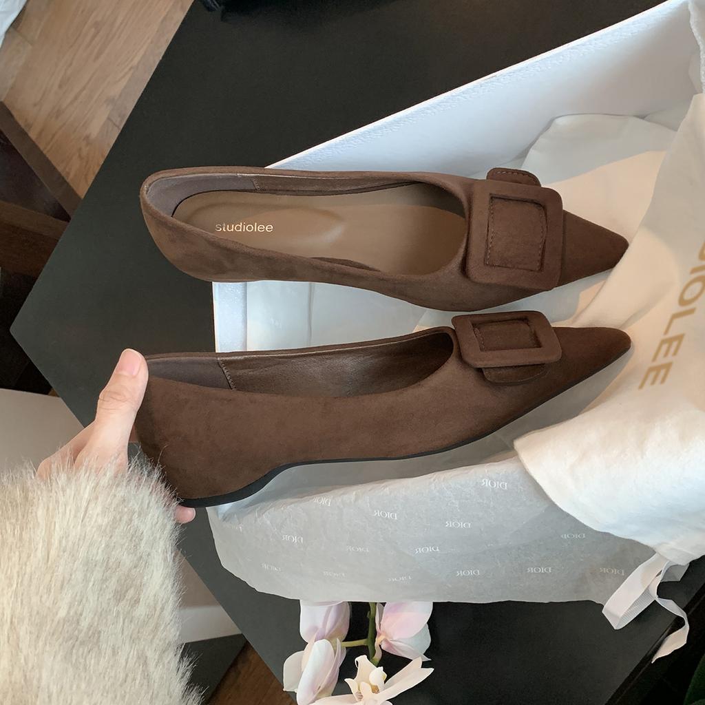 Sheepskin~ Grape Mom same temperament pointed leather shoes square buckle versatile light mouth leopard print flat sole shoes women