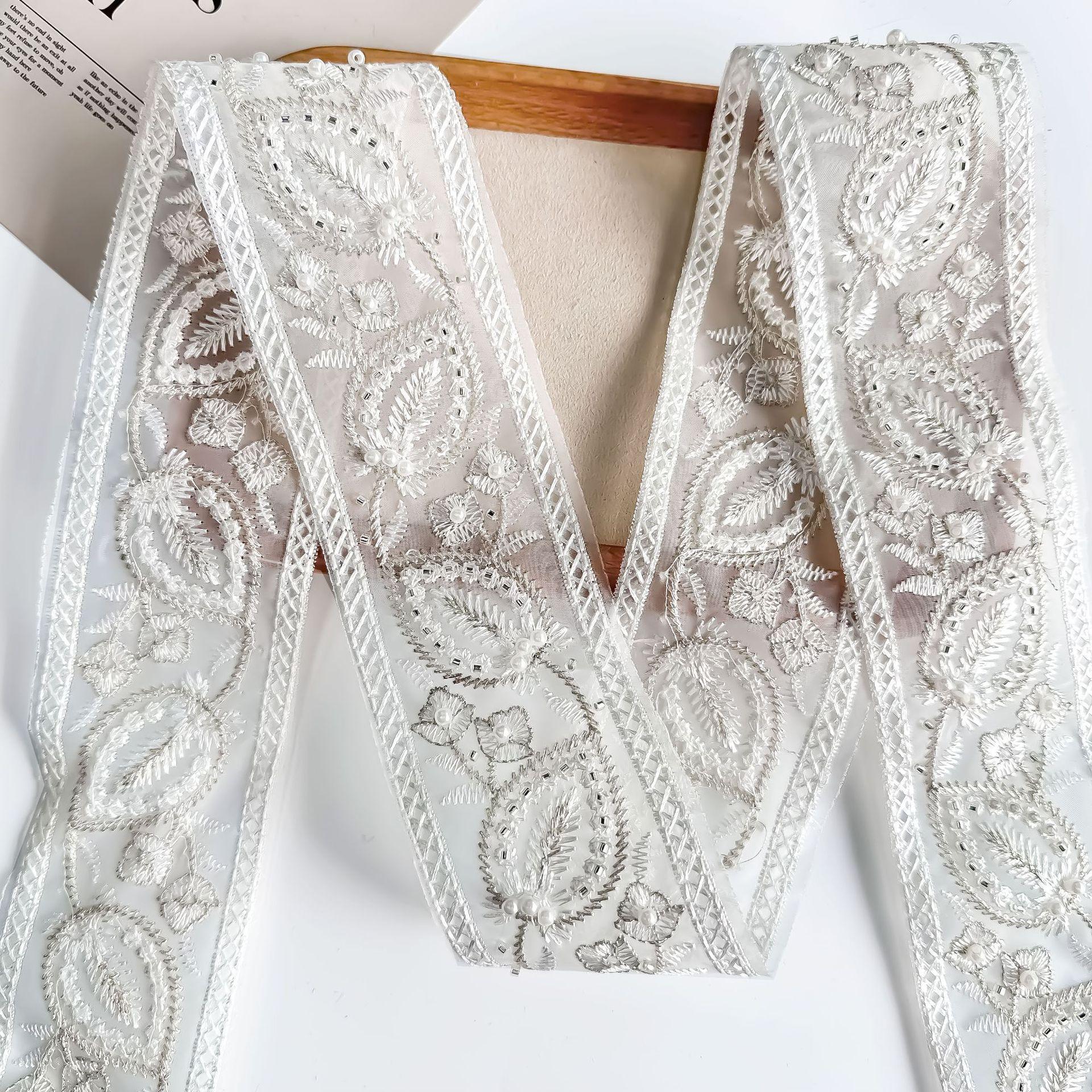 

6 см Экзотический стиль Вышивка бисером Штрих-код Одежда Этническая одежда Манжеты Воротник Декоративное кружево Аксессуары T3026 white one size