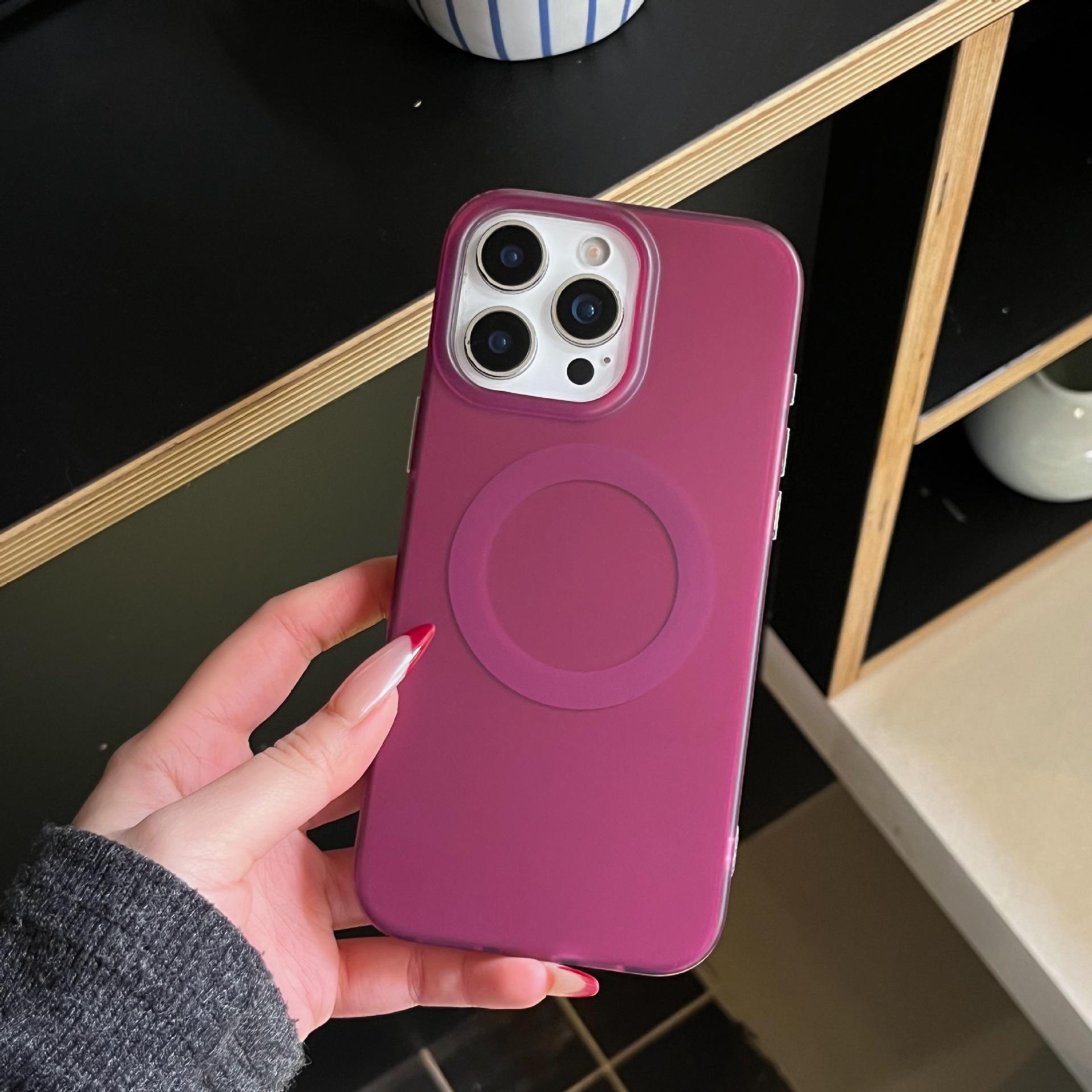 

Berry Red Matte Magnetic Case for iPhone 17 Pro Max and Apple 16/14/15 17 (Without Packaging)