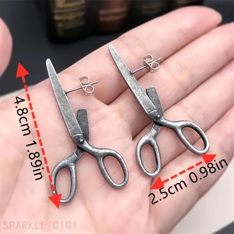 1 Pair Trendy Retro Scissor Earrings For Women Creative And Unique Holiday Gift Earrings.