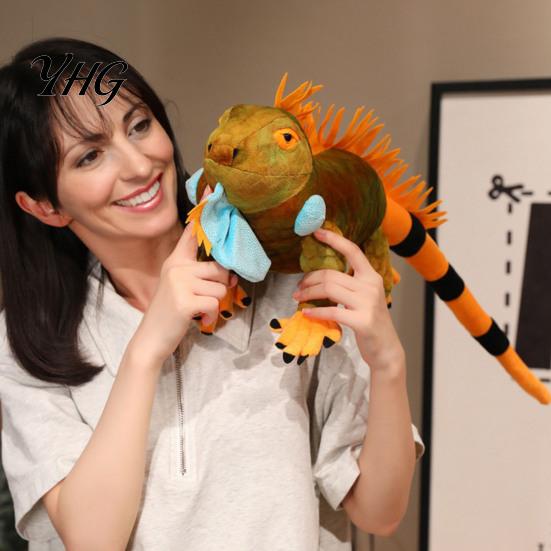 Creative Animal Decor for Room Realistic Iguana Plush Toy, 80cm Lifelike Lizard Stuffed with Soft Fluffy Fur, Long Tail Decor, Novelty Desk Ornament,