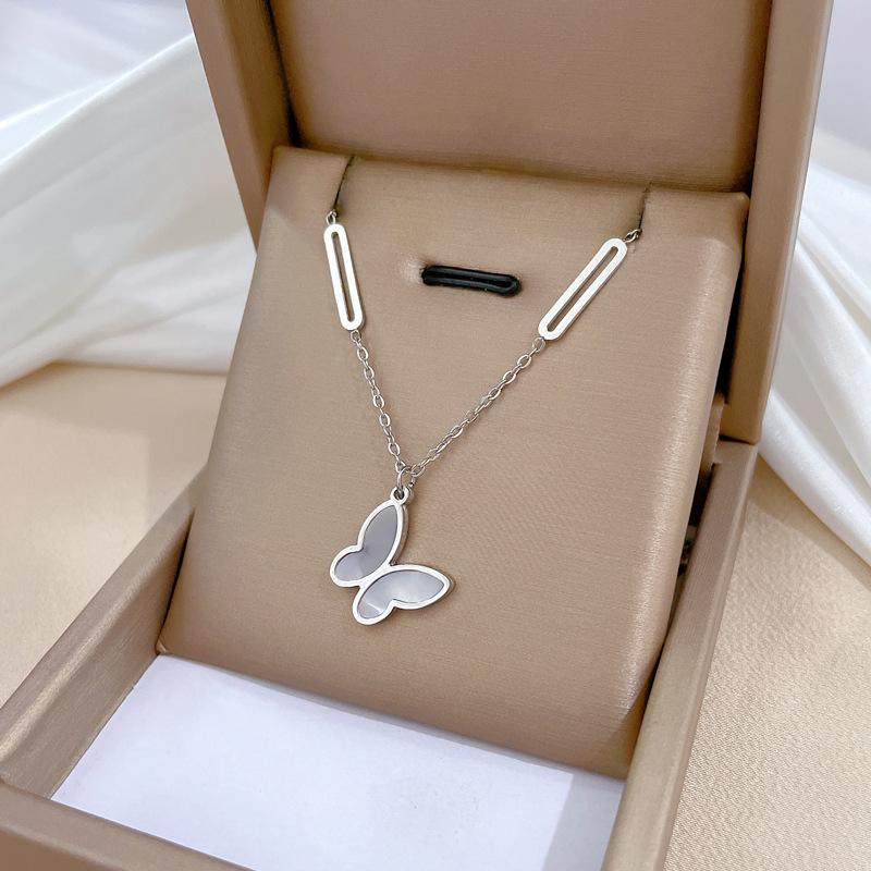 Fritillary Butterfly Personality Minimalist Wind Furnace Real Gold Necklace Female Collarbone Chain