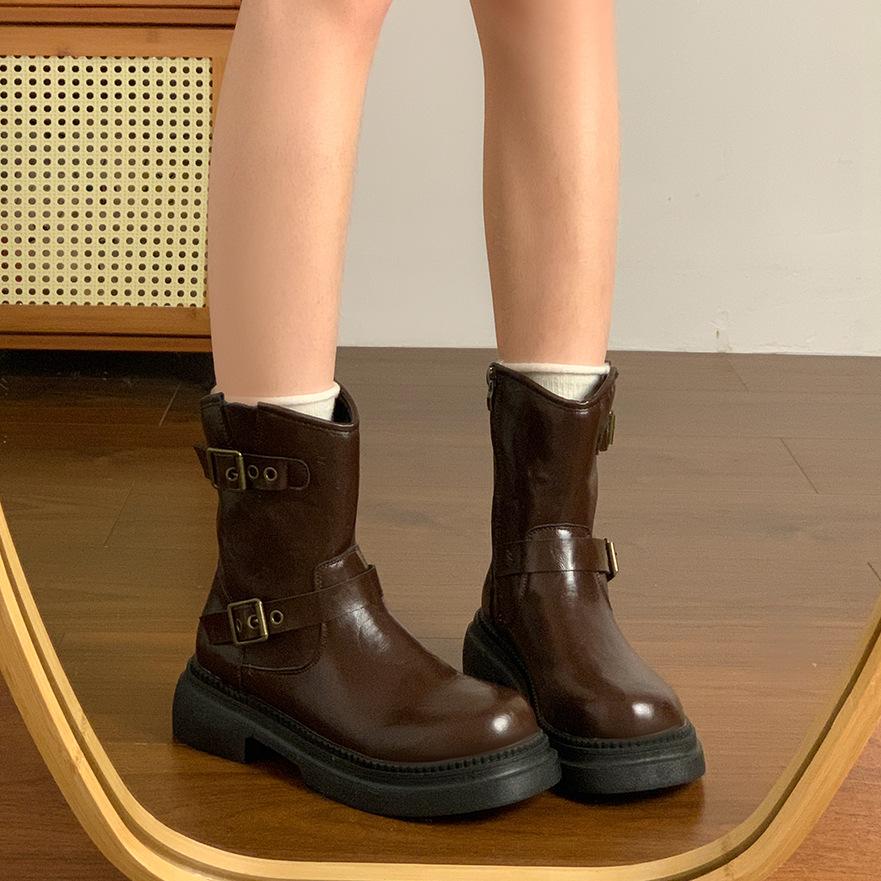 

Retro British style single Martin boots women s 2025 autumn and winter new side buckle thick-soled western cowboy Chelsea short boots 35