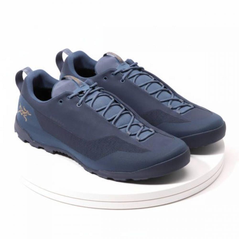 

Arc Teryx 25fw Men S konSeal M Gtx afpfM09833ltd LT BLACK SAPPHIRE/BLACK SAPP/UK 9 (275㎜)