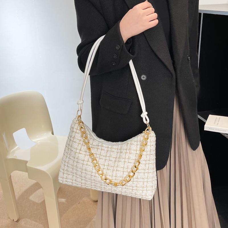 Stylish Retro Cotton Linen Plaid Shoulder Bag With Chain For Summer Commute And Daily Use