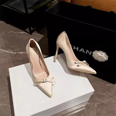 Scarpe con tacco – Scarpe con tacco
