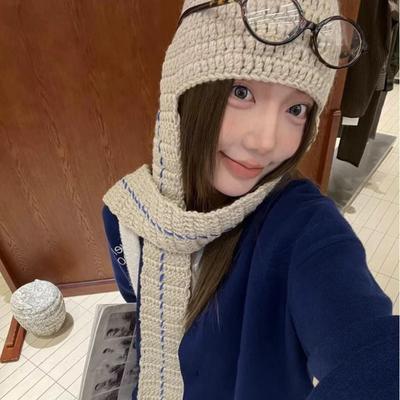 Nischen Design Strickmütze Mütze Schal Alles in Einem Handgehäkelt Herbst und Winter Ohrenschutzmütze Trend