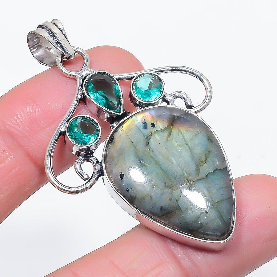 

Natural Labradorite, Tourmaline 925 Sterling Silver Jewelry Pendant 2.21 K2D64
