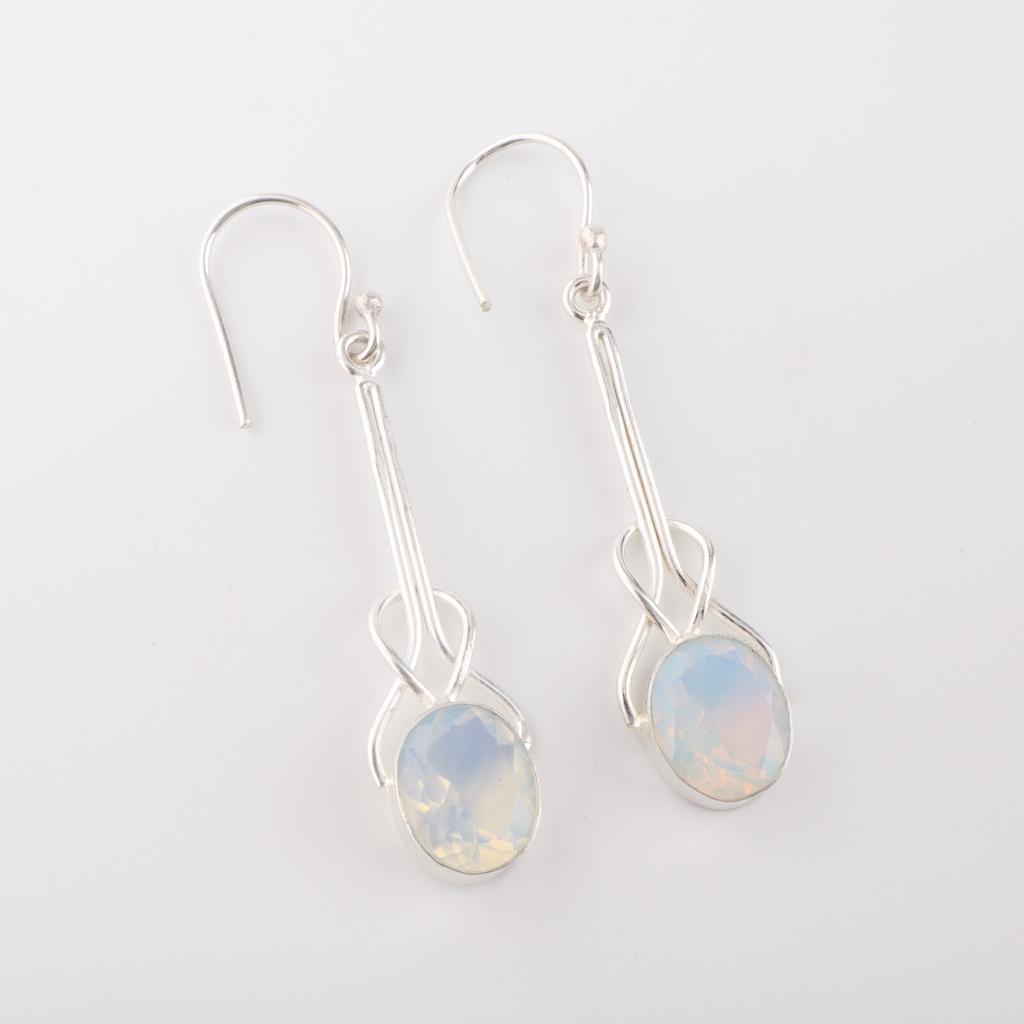 Milchiger Opal Edelstein 925 Sterlingsilber Schmuck Handgefertigte Hängeohrringe 1,76" EE-171-20