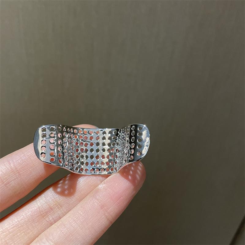 Fermacellulare Naso Punk Cerchietto Metallo Clip Naso Hip Hop Anello Naso Finto Clip per Narice Non Forata Gioielli Viso Tendenza Accessori Strani