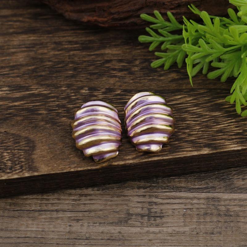 New Enamel Geometric Flower Stud Earrings Women's Fashion Simple Irregular Flower Summer Versatile Earrings