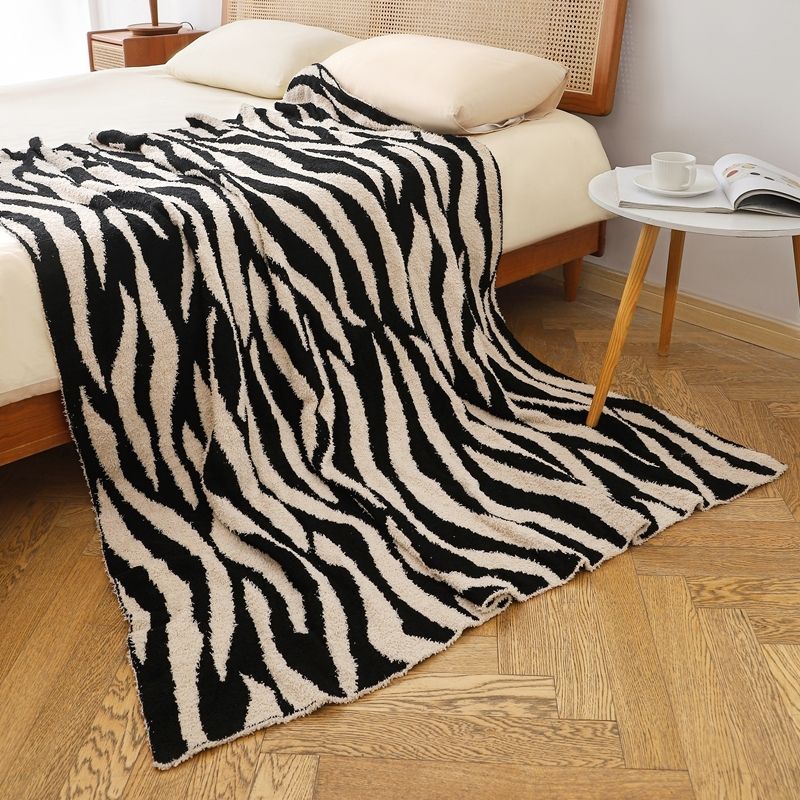 Luxusní fleecová deka na pohovku se zebřím vzorem - Poloplyšová deka na zdřímnutí v kanceláři a dekorativní deka do letadla