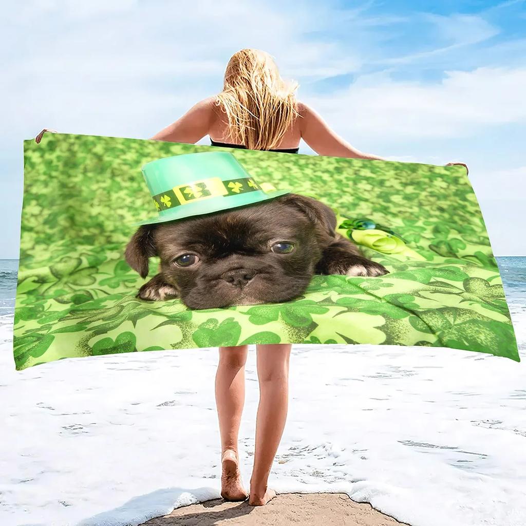 Green Clover St Patrick's Day Bath Towel Oversized Lightweight Beach Towel Travel Swim Pool Yoga Camping for Adults Women Men