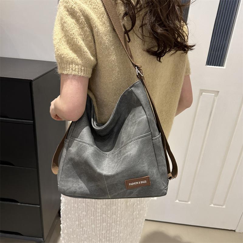 Vintage Solid Color PU Leather Women Fashion Shoulder Sling Bag High-Capacity Simple Wide Strap Commuting Bucket Crossbody Bag