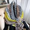 Luxury Brand Autumn and Winter Women New Style Fashion Color Matching Print Silk Scarf Lady Popular Headcloth Beach Shawl
