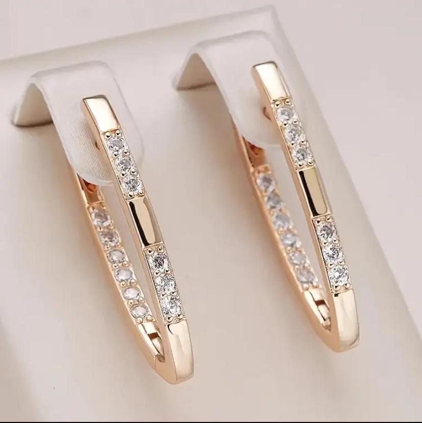 V-Shaped Micro-inlaid Zircon Women's Ear Clip Earrings