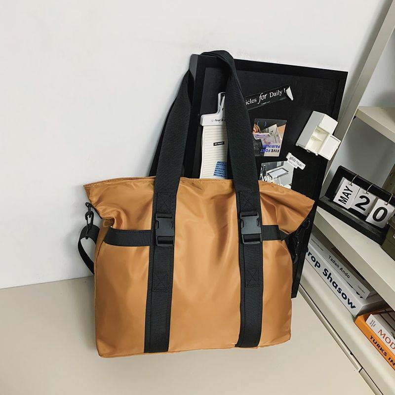 

Модная сумка-мессенджер кроссбоди большой вместимости - Стильная, повседневная сумка для фитнеса и коротких поездок коричневый