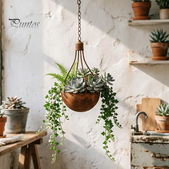 Durable Metal Hanging Pot Planter Basket And Bird Feeder, Creative Light Bulb Shape Weatherproof Feeder Flower with Chain for Outdoor Garden