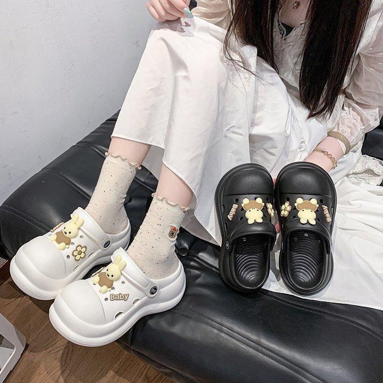 2025 summer new wear, step on shit, thick-soled cute doll hole shoes, women's heightening bag head bunny sandals