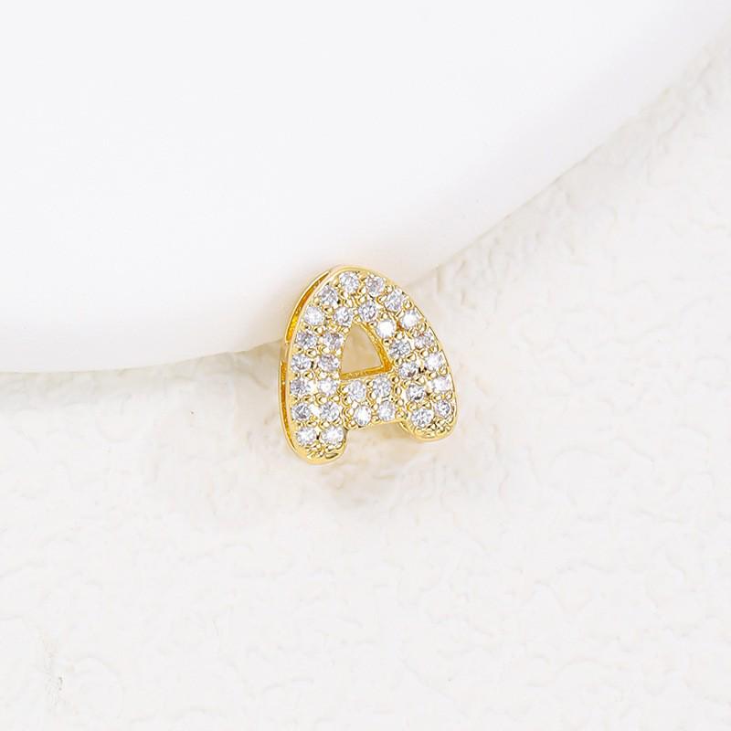 Hot-Selling 26-Letter Zirconia Pendant Necklace with Diamond Cute Design