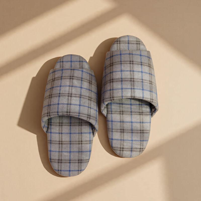 Women's Silent Soft-Soled Japanese Slippers - Lightweight, Noiseless Home Footwear for Wooden Floors in Spring/Summer