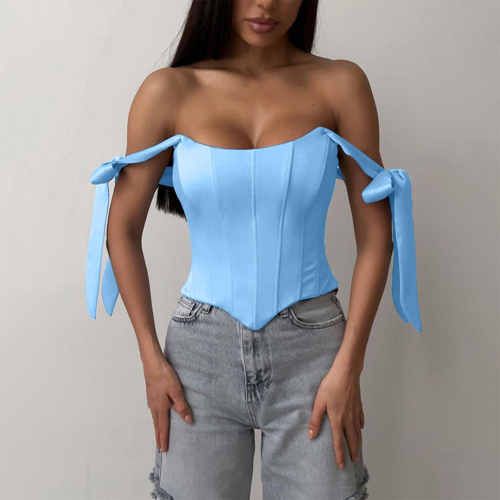 

Женский топ прилегающего силуэта с бретелями «елочкой» необычной формы M