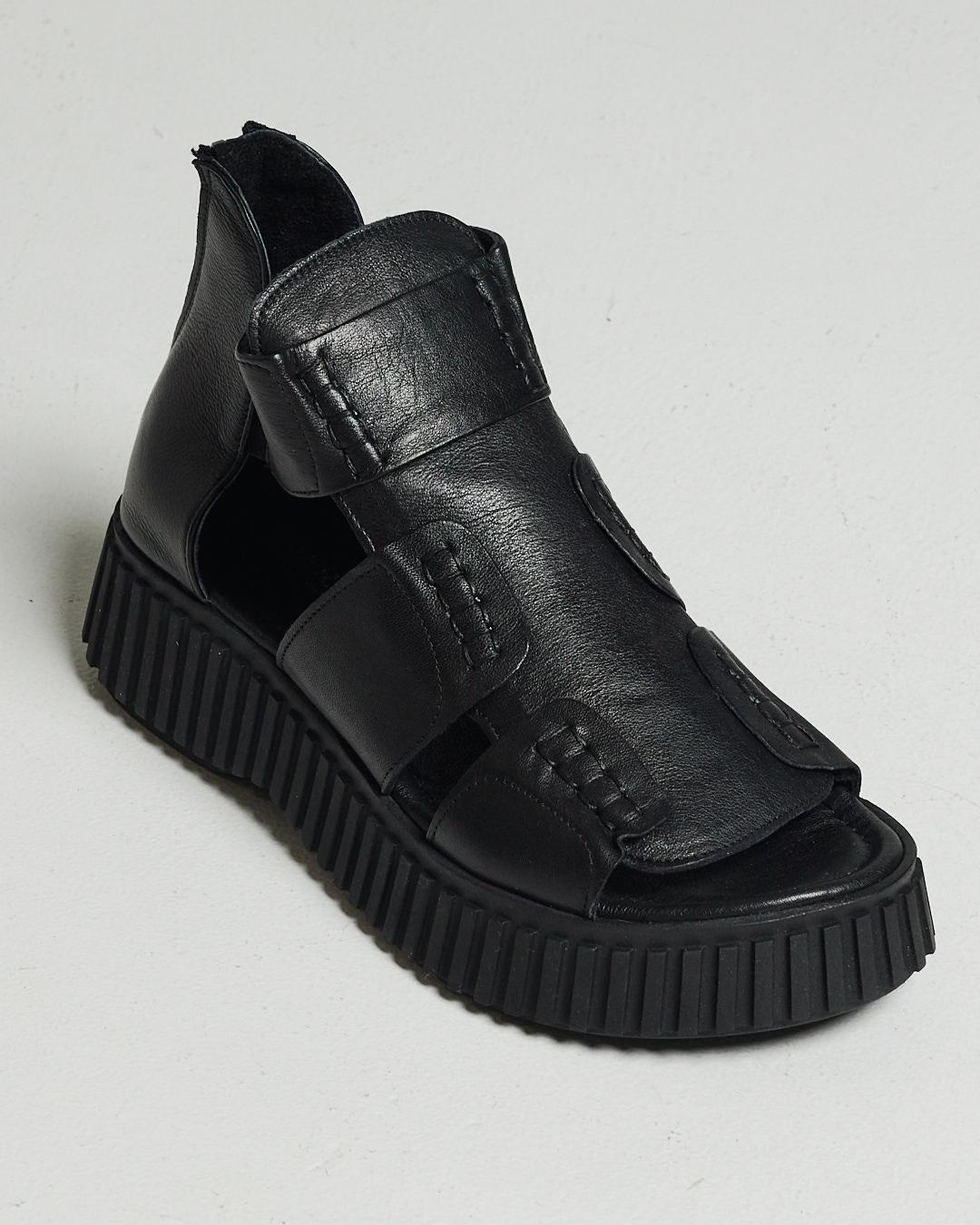 

Босоніжки на платформі Guero 11199 36 чорна шкіра 37 чорний