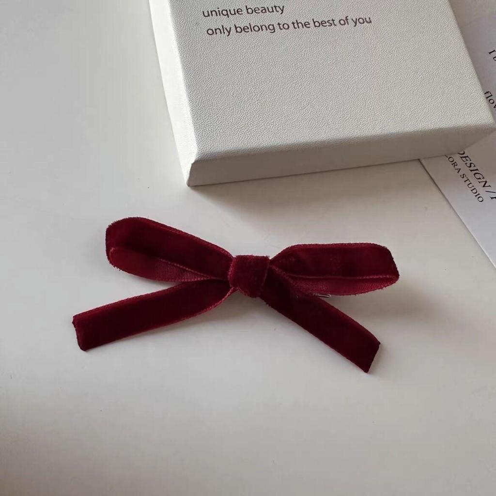 Βελούδινη Φιόγκος με Κόμπο Τσιμπιδάκι Μαλλιών: Γλυκό Κορεάτικου Στυλ Μονόχρωμο Φλοκωτό Κλιπ Πλατυποδιού για Παιδιά - Ιδανικό για Φθινόπωρο και Χειμώνα