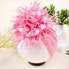 Cappello per la protezione della fontanella per bambini con fiore di camelia e strass