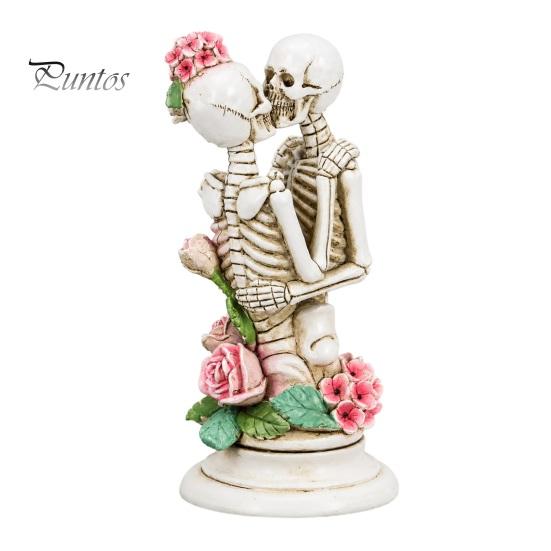 Halloween Table Ornaments Resin Hugging Skeleton Couple Figurine with Roses, Gothic Eternal Love Skull Art Sculpture Statue, Day of The Dead Romantic