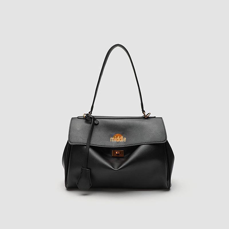 Women's High-Capacity Black Messenger Tote - Autumn/Winter 2024 Fashionable Shoulder Bag for Commuting.