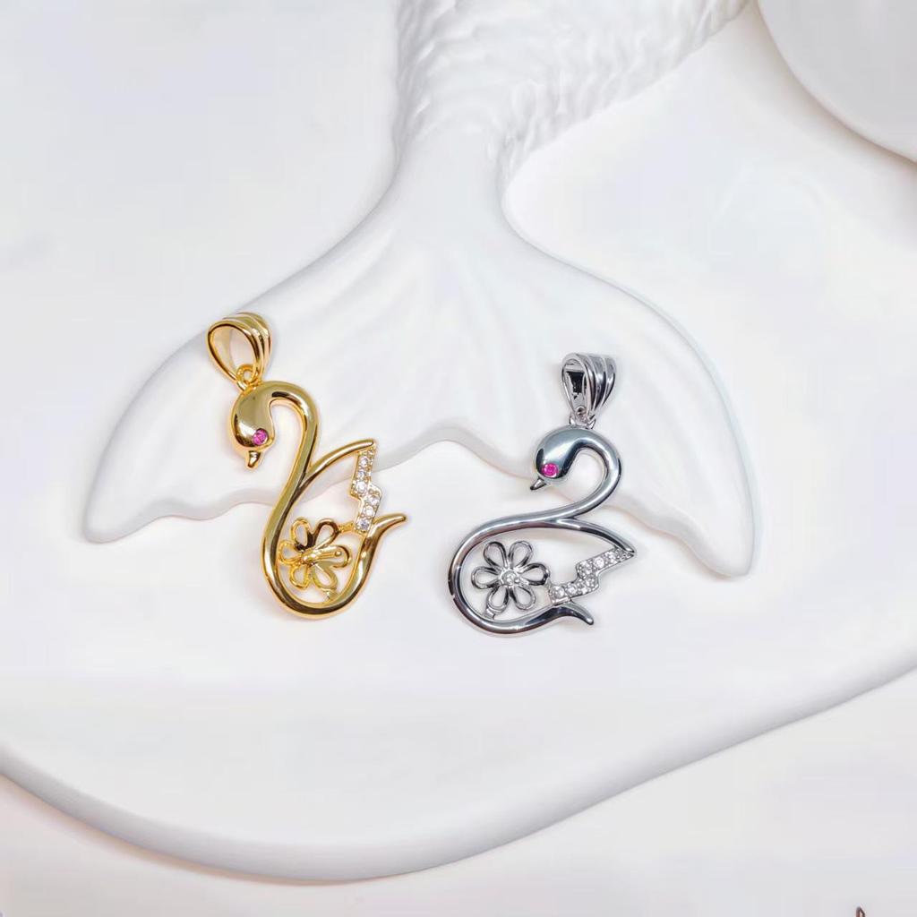 18K Gold-Plated Swan Pearl Pendant Necklace