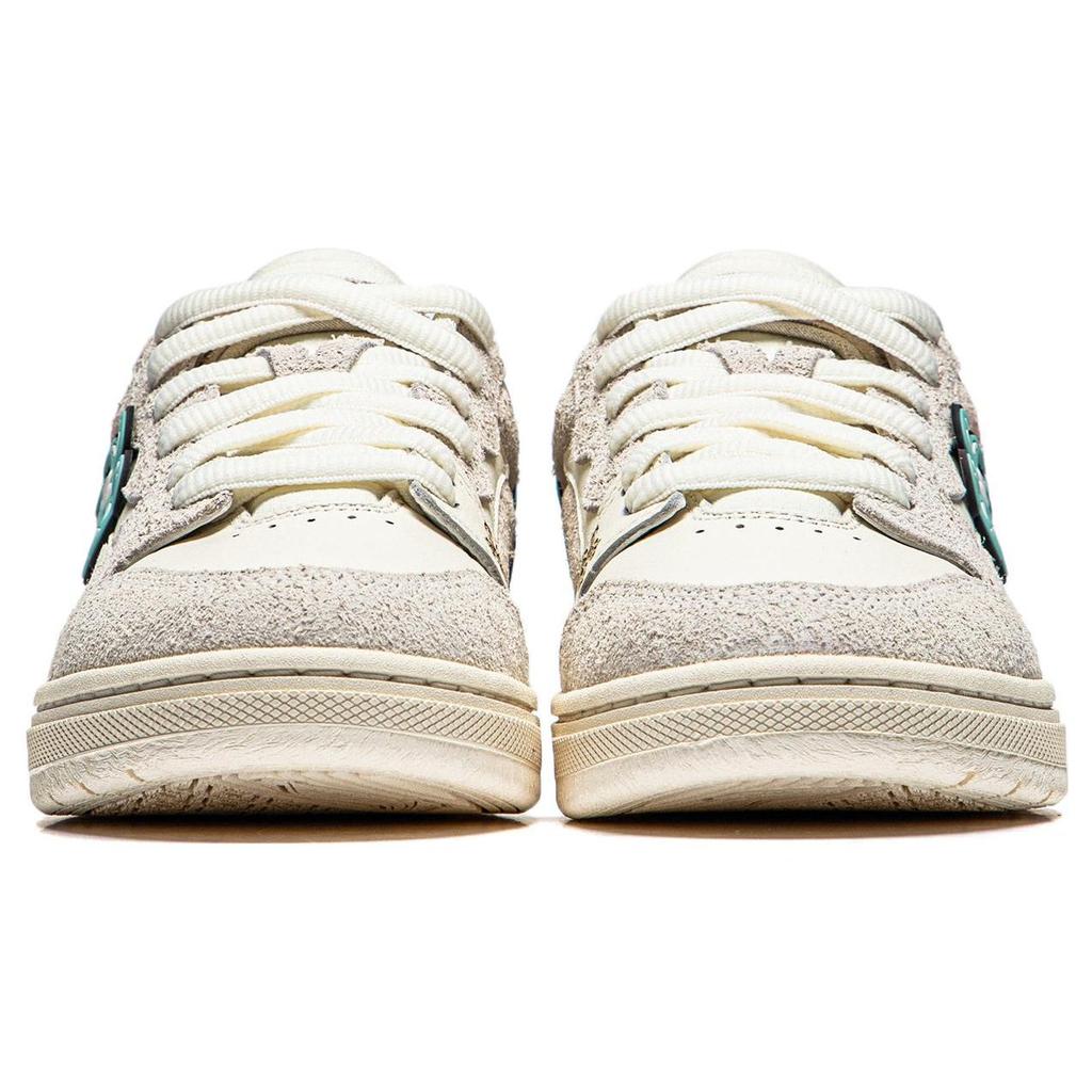Li Ning Skateboard Series We Wu Pros Minimalist Versatile Shock Absorbing Durable Low Top Skate Shoes Women Sneaker Off-White AEPT022-1