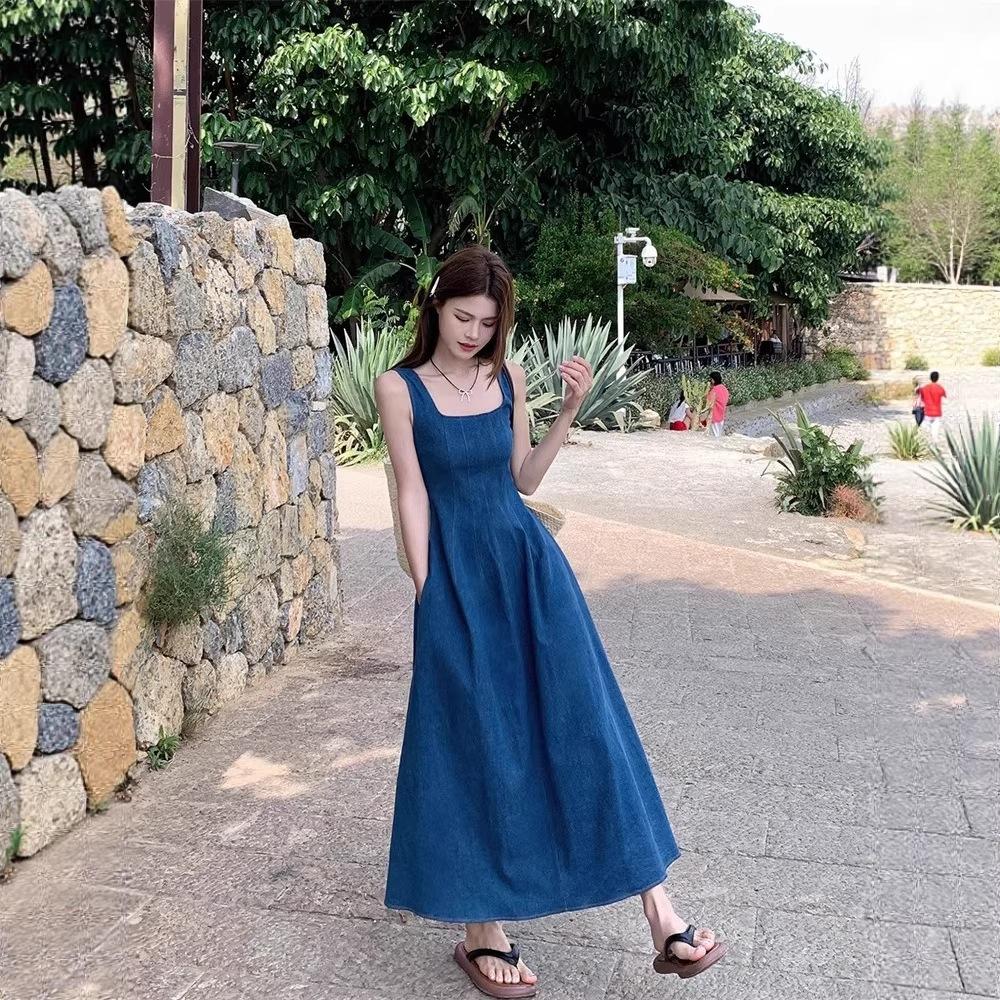 Spring and Summer Niche Design Sense Waist Temperament Suspender Long Dress Women's Blue Mist Love French Denim Dress Women