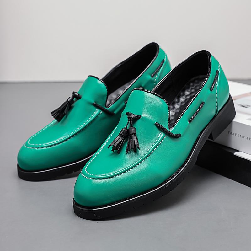 Fashion Italy Men Tassel Fashin Casual Shoes Autumn Leather Loafers Office Shoes for Men Driving Business Comfortable Slip On Shoes Men