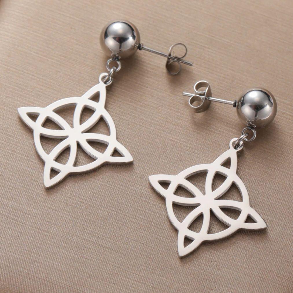 LIKGREAT Stainless Steel Witches Knot Stud Earrings for Women Irish Lucky Celtics Knot Amulet Earring Jewelry Gifts Wholesale