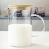 Heat-Resistant Borosilicate Glass Measuring Cup with Scale
