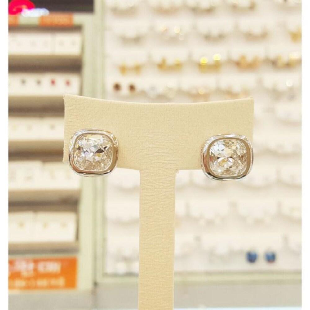 Volare Save Zone 01 Fancy Cutting Earrings Le275 (15766233)