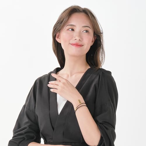 [Amazon.co.jp Exclusive] Phiten RAKUWA Bracelet Pendant, Gold, 17cm, Made with Metax Water-Soluble Metal Technology. Perfect as a Necklace and Bracele