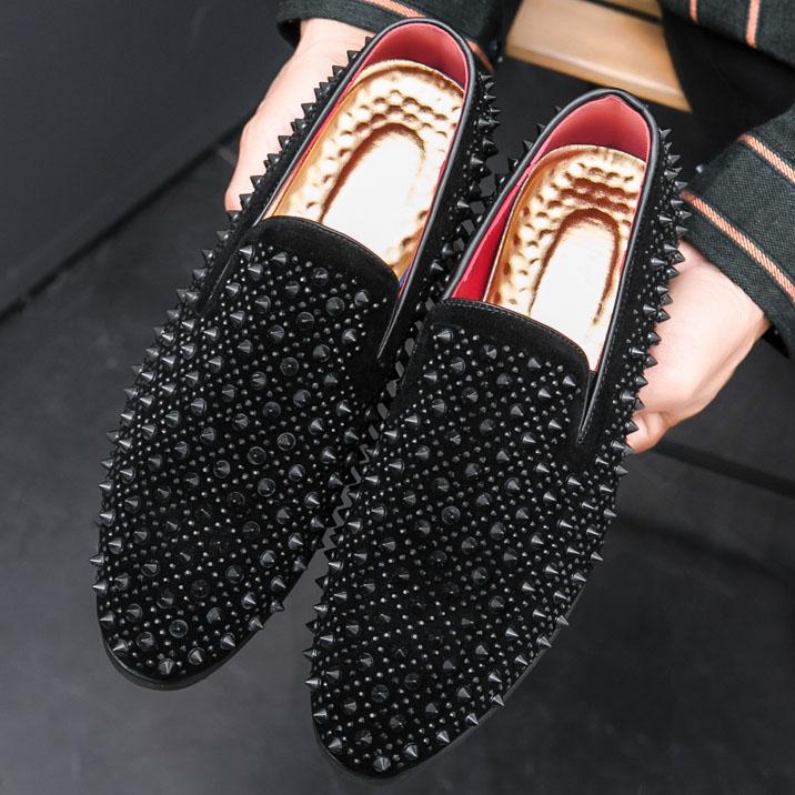 Fashion New Black Rivet Rhinestones Pointed Slip On Shoes Men Designer Rock Punk Loafers Formal Wedding Prom
