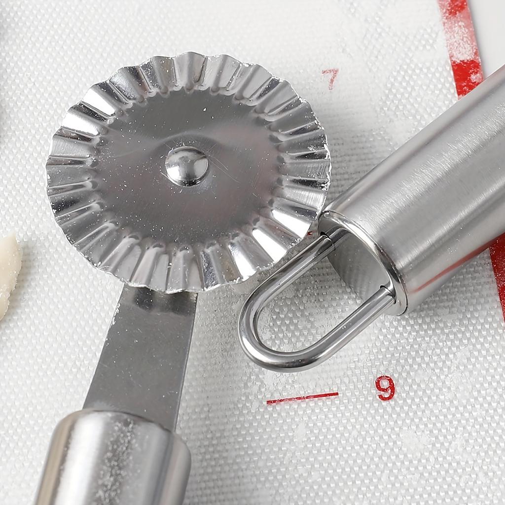 Stainless Steel Pizza Lattice Roller Dough Cutter Baking Mesh Cutting Tool