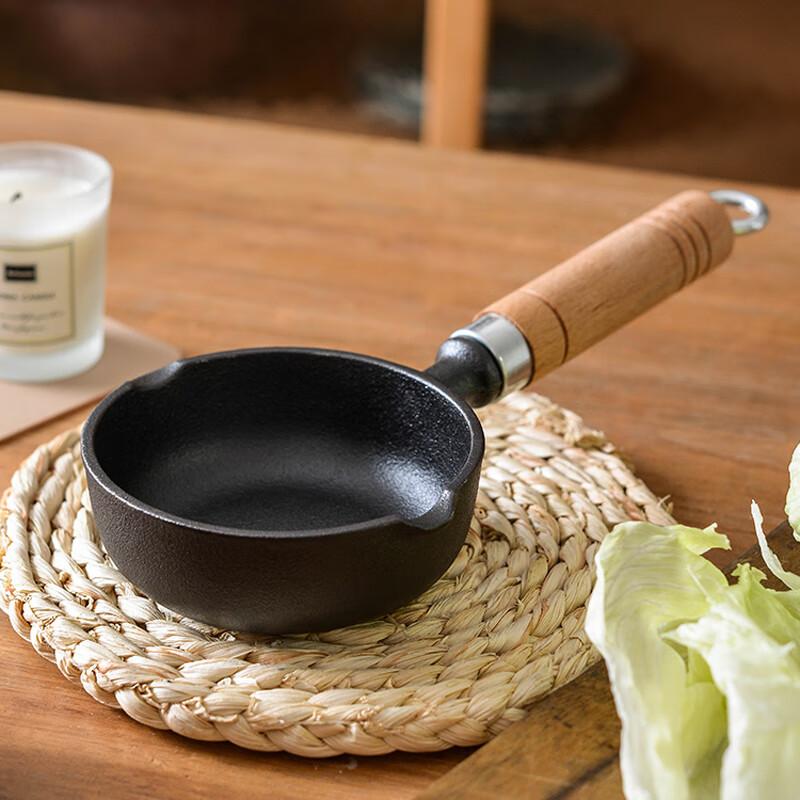 Telssida Cast Iron Mini Frying Pan, Egg Pan, Hot Oil Pan, Oil Splash Pan, Small Iron Pot, Dumpling Pan, Sautéing Pan, Flat Bottom Pa