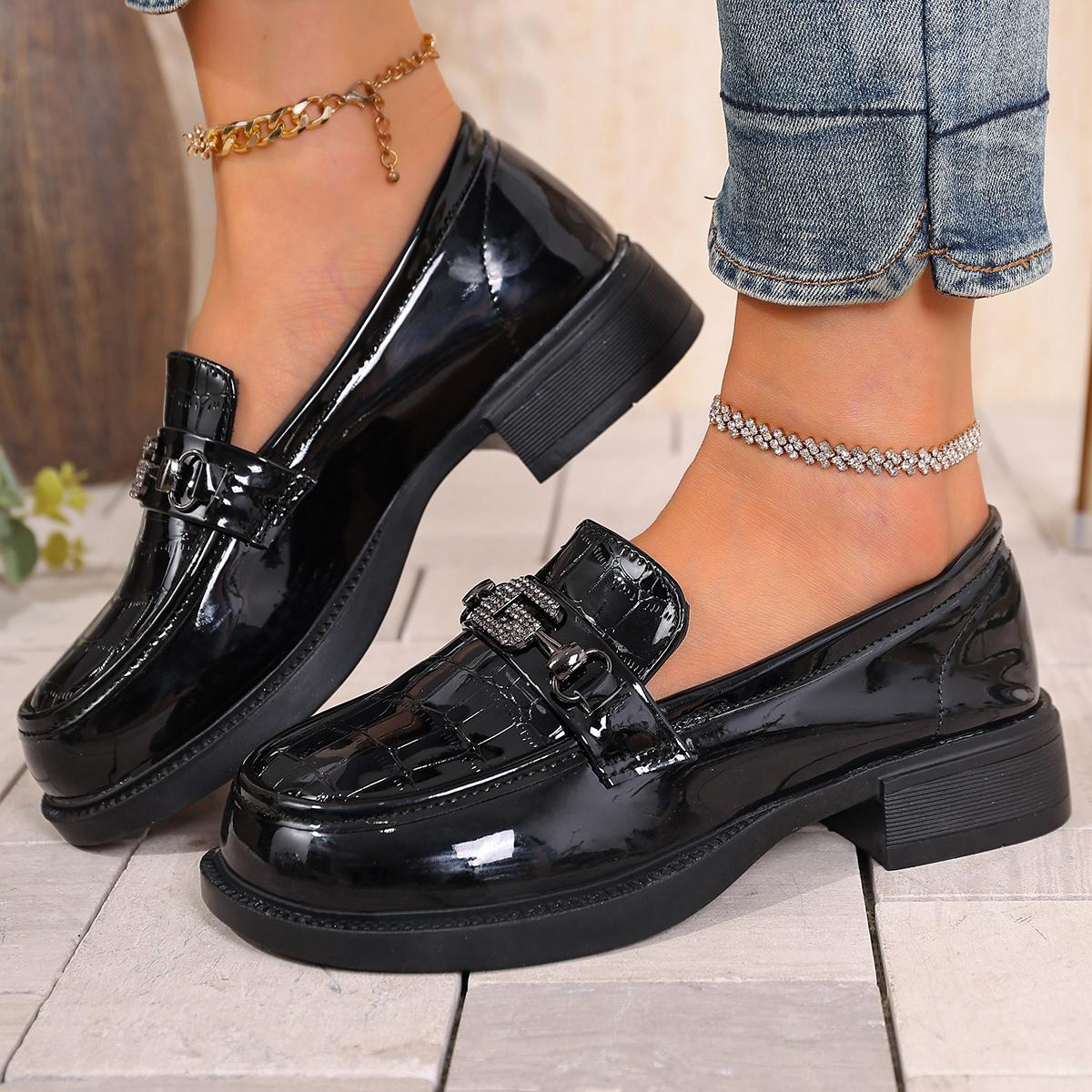 

Модные лоферы из лакированной кожи с блестящей отделкой, женские, осень 2025, круглый носок, низкий каблук, удобные туфли-лодочки слипоны на мягкой подошве 41 чёрный