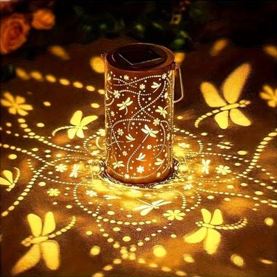 Lampada Sospesa Libellula Solare Super Luminosa Esterno Impermeabile Accensione/Spegnimento Automatico Illuminazione Paesaggistica Luce per Sentiero da Giardino