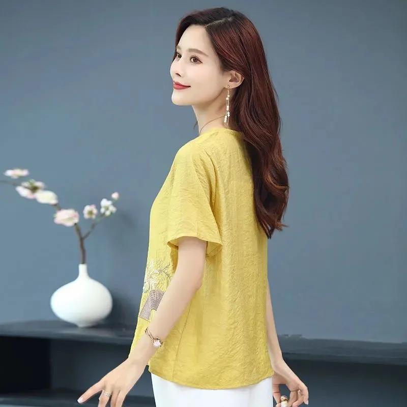 Ladies Summer Embroidery Cotton Linen Short Sleeve T-Shirt Chinese Vintage Loose and Comfortable Top