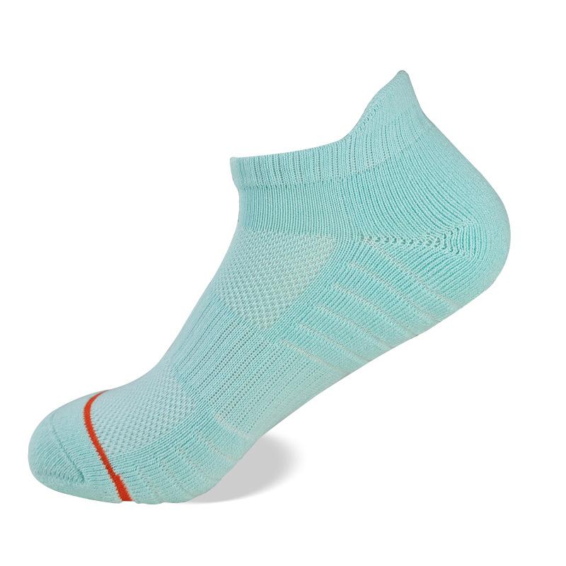 Sports Socks - Children's Summer Short Socks with Thick Towel Bottom, Shock-absorbing and Anti-slip Basketball Socks