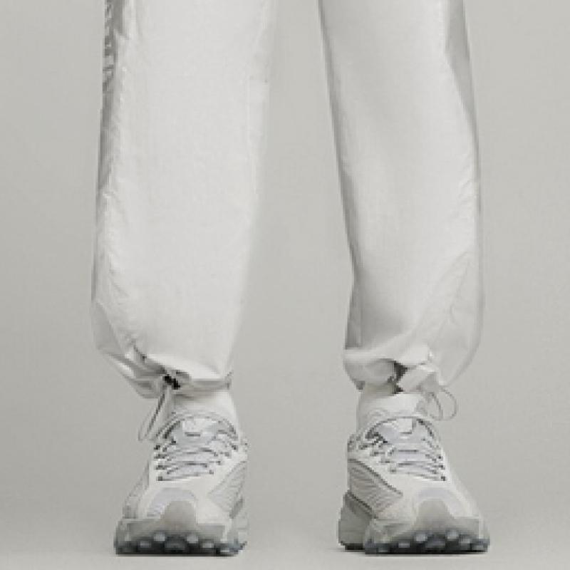 Puma SpireX X Pleasures   Grey 396037 01